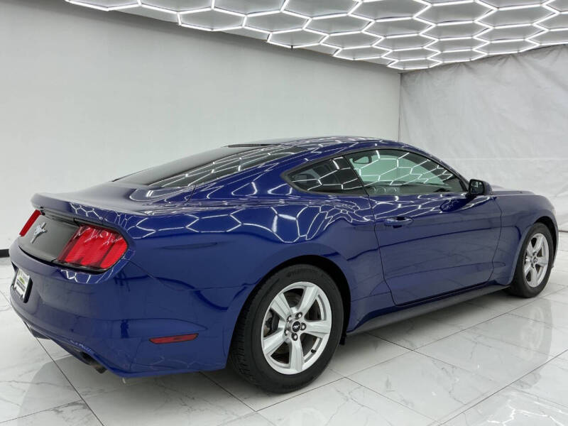 2016 Ford Mustang V6