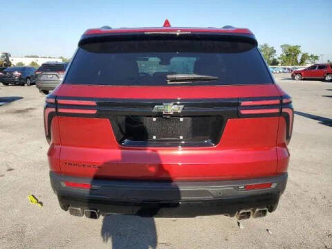 2025 Chevrolet Traverse LT
