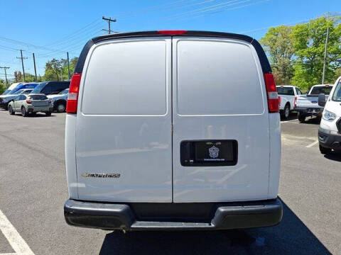 2021 Chevrolet Express 2500
