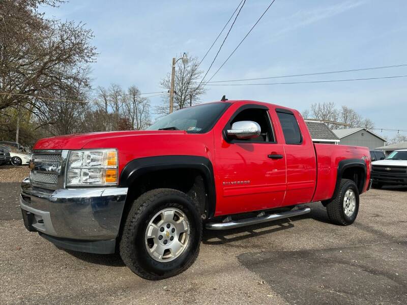2013 Chevrolet Silverado 1500 for sale at MEDINA WHOLESALE LLC in Wadsworth OH