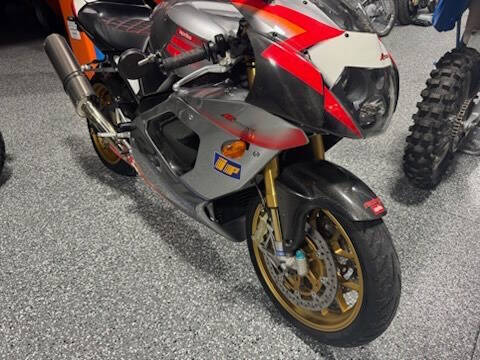 2003 Aprilia RSV 1000R