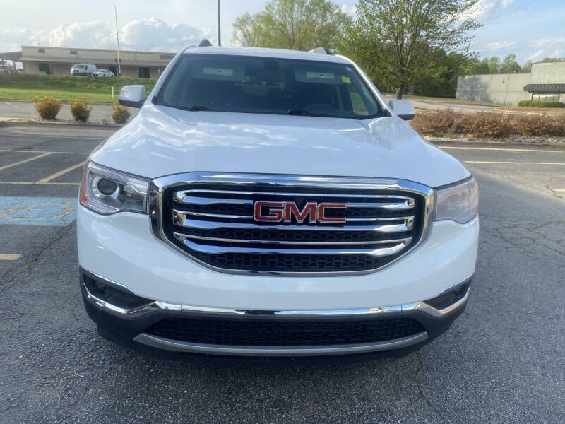2017 GMC Acadia SLE-2