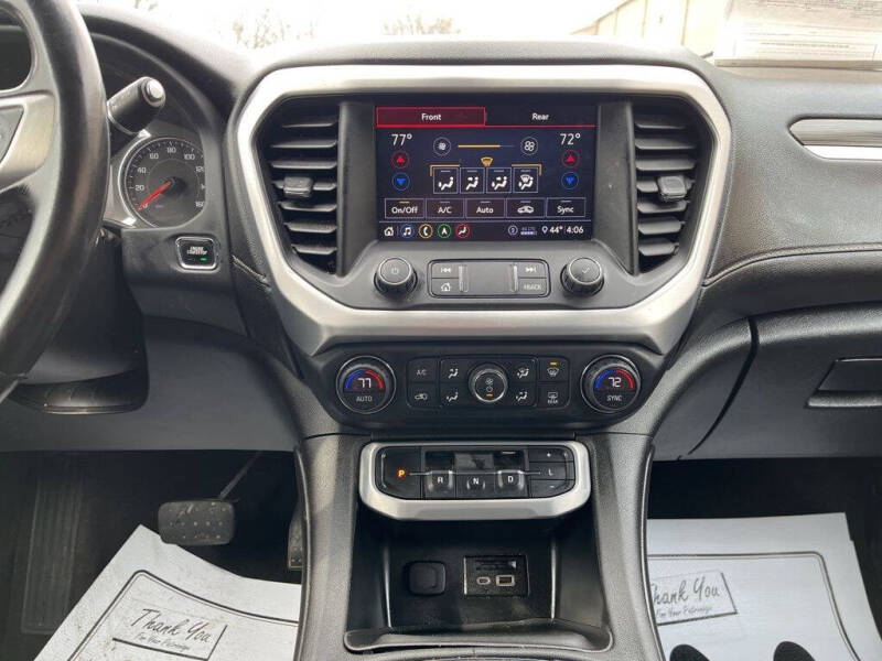2020 GMC Acadia SLT