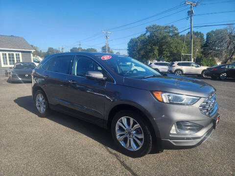 2024 Ford Edge Titanium