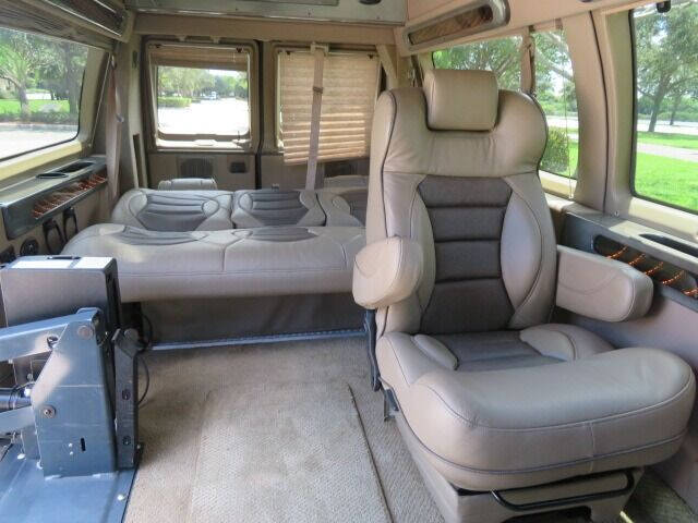 2010 Ford E-Series E-150