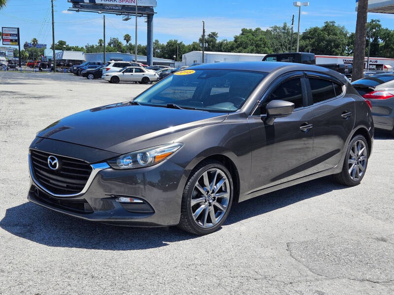2018 Mazda MAZDA3 Touring