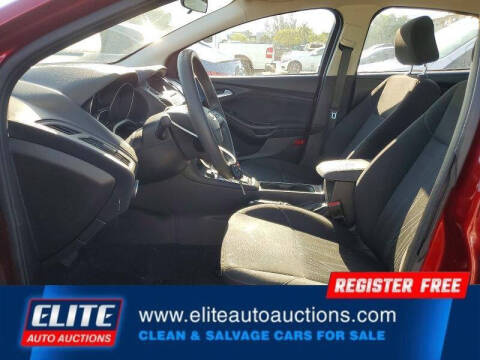 2015 Ford Focus SE
