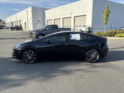 2025 Toyota Prius XLE