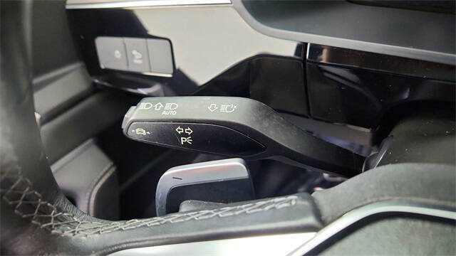 2024 Audi Q8 e-tron quattro Premium