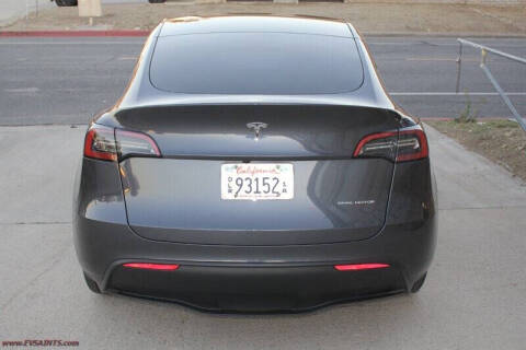 2023 Tesla Model Y Long Range