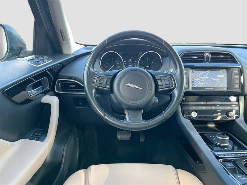 2017 Jaguar F-PACE 20d Premium