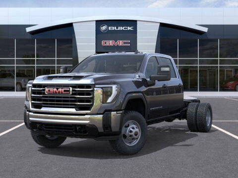 2025 GMC Sierra 3500HD CC Pro