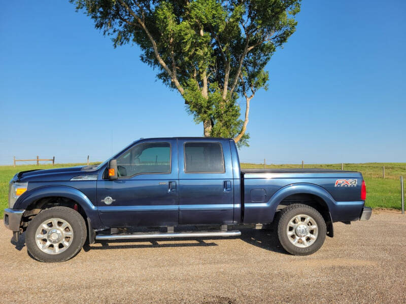 2015 Ford F-250 Super Duty for sale at TNT Auto in Coldwater KS