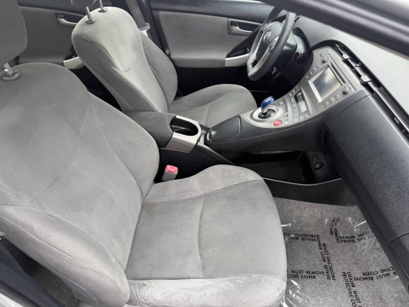 2012 Toyota Prius Two