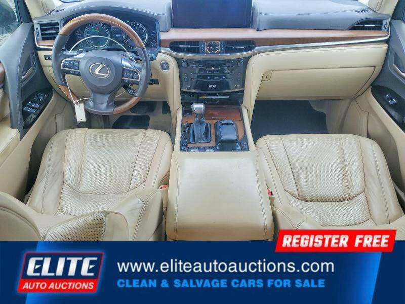 2017 Lexus LX 570