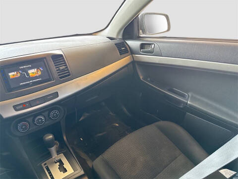 2009 Mitsubishi Lancer ES