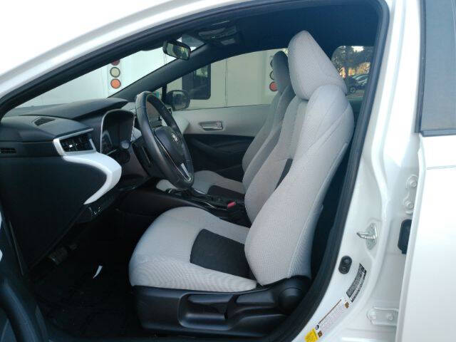 2022 Toyota Corolla Hatchback SE