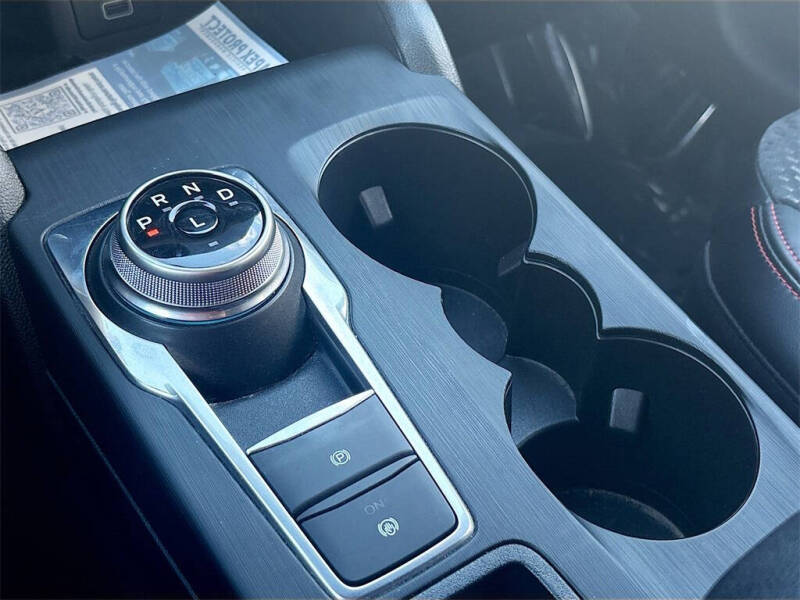 2024 Ford Escape ST-Line Select