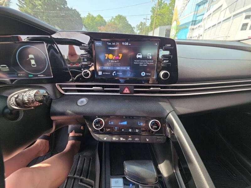 2021 Hyundai Elantra