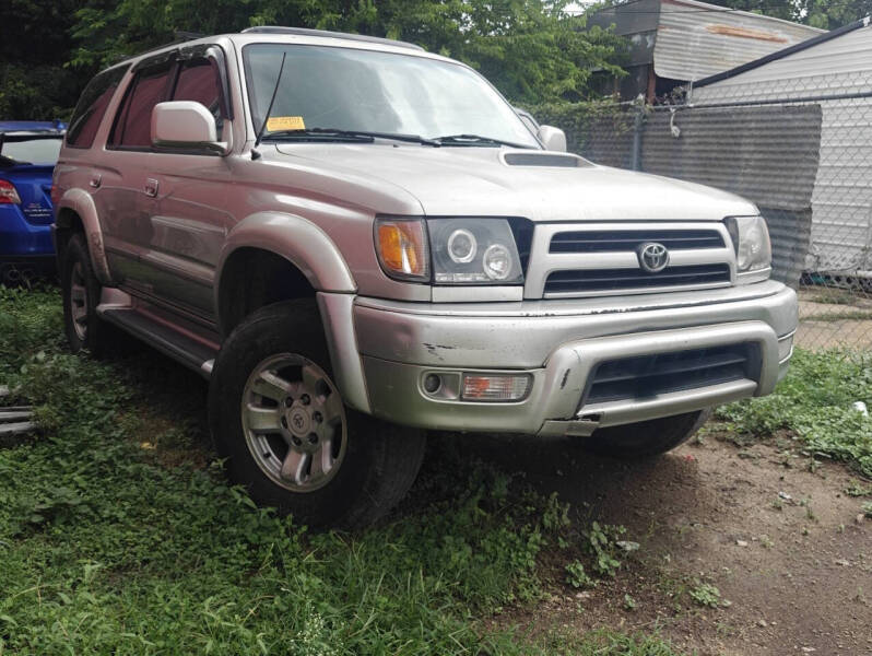 2000 Toyota 4Runner SR5