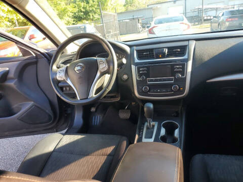 2017 Nissan Altima 2.5 SV