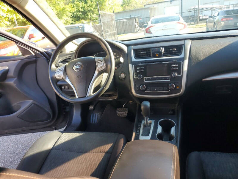 2017 Nissan Altima 2.5 SV