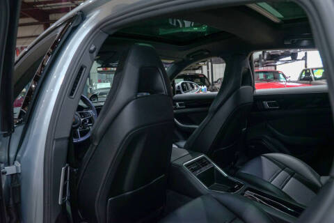 2018 Porsche Panamera 4S