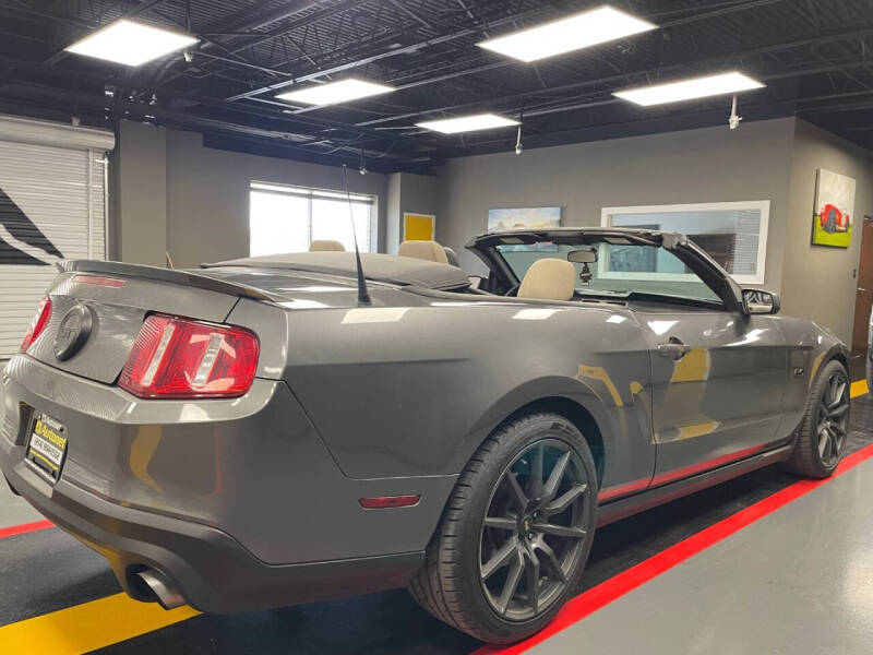 2011 Ford Mustang