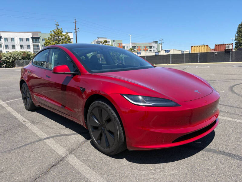 2025 Tesla Model 3 Long Range