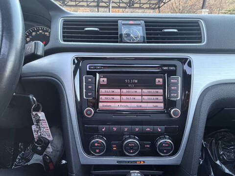 2012 Volkswagen Passat TDI SE