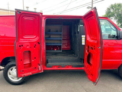 2012 Ford E-Series E-150
