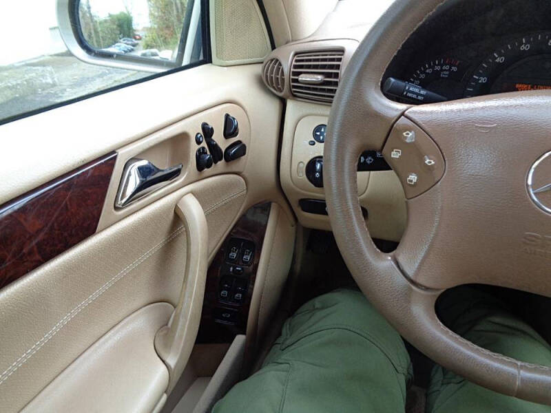 2001 Mercedes-Benz C-Class C 320