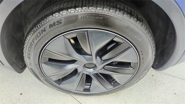 2025 Tesla Model Y Long Range