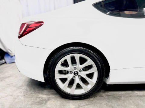 2016 Hyundai Genesis Coupe