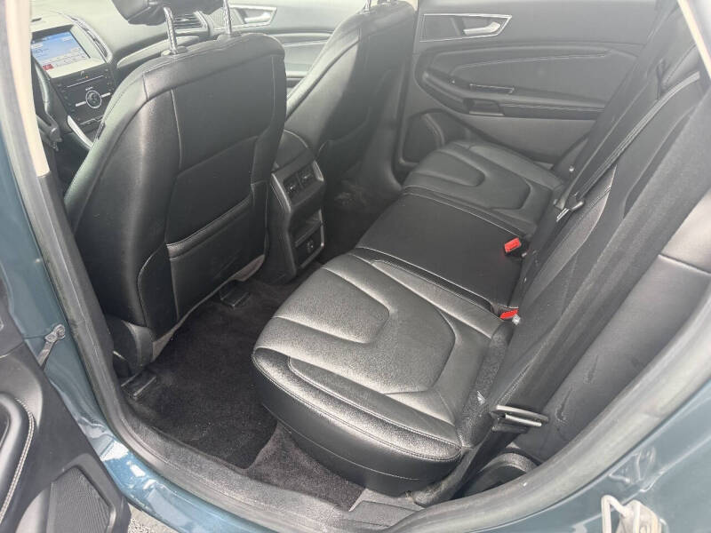 2016 Ford Edge Titanium