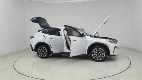 2025 BMW X2 xDrive28i