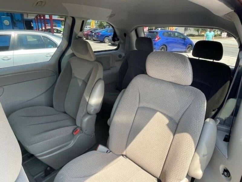 2006 Dodge Caravan SXT