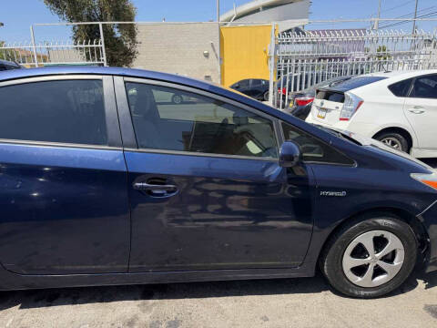 2014 Toyota Prius Three