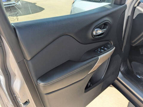 2018 Jeep Cherokee Latitude