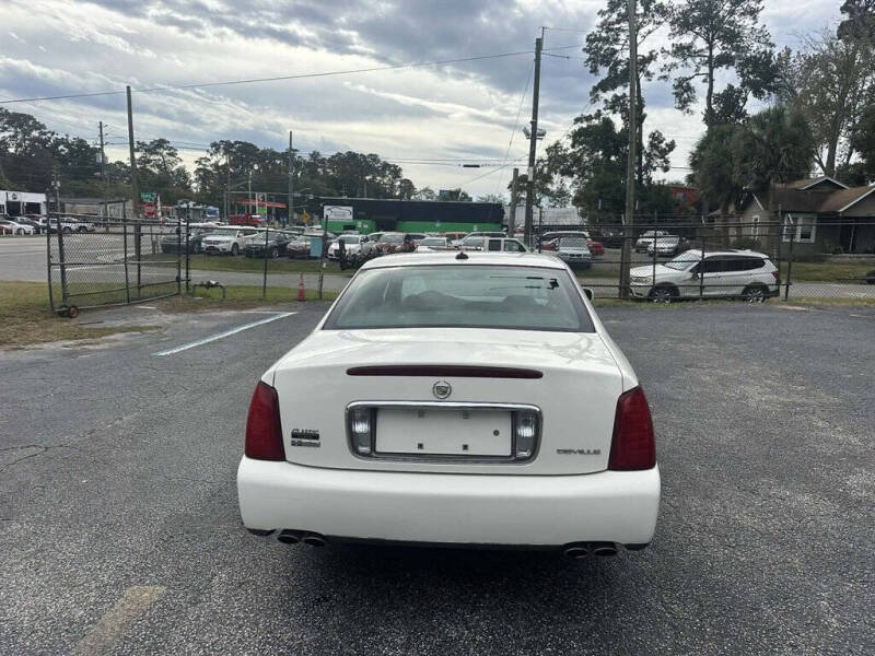 2004 Cadillac DeVille