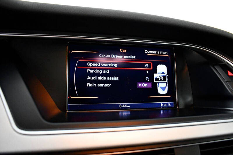 2016 Audi A4 2.0T quattro Premium Plus