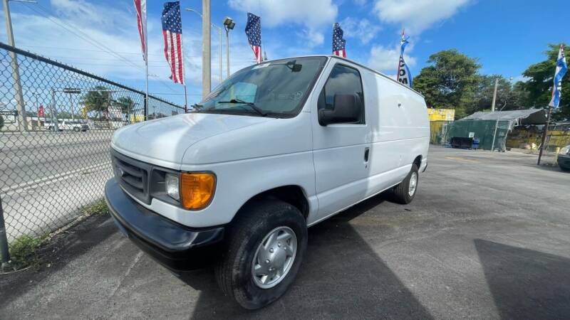 2007 Ford E-Series Cargo for sale at H.A. Twins Corp in Miami FL