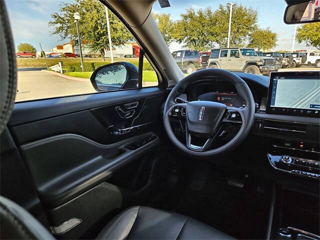 2023 Lincoln Corsair Standard