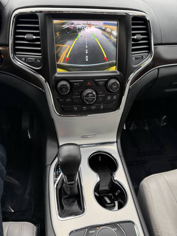 2018 Jeep Grand Cherokee Sterling Edition