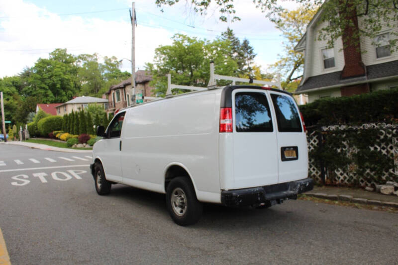 2020 Chevrolet Express 2500