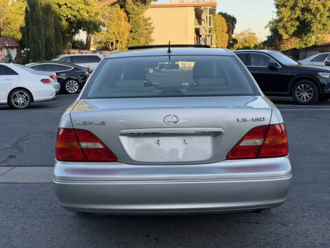2003 Lexus LS 430