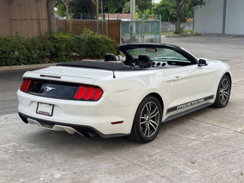 2015 Ford Mustang EcoBoost Premium