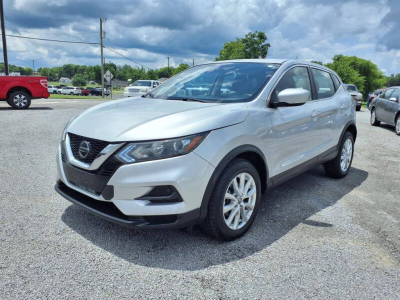 2021 Nissan Rogue Sport S's photo