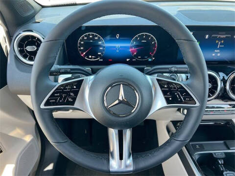 2025 Mercedes-Benz GLB GLB 250 4MATIC