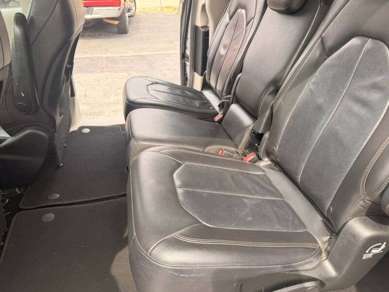 2017 Chrysler Pacifica